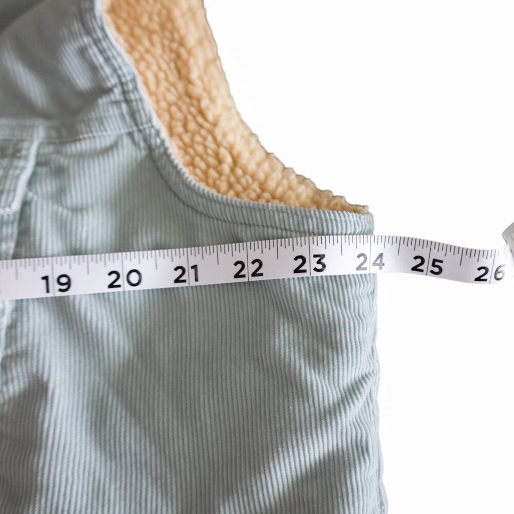 L.L.Bean Baby Blue with Cream Color Interior Corduroy Vest Women's Petite XL - Picture 6 of 9